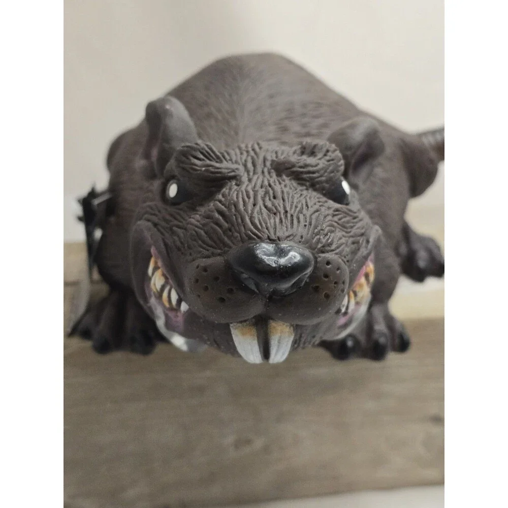 NEW Spooky Extra Large Ashland Halloween Ferocious Rat Prop Scary Haunted House
